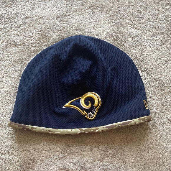 La Rams Army Beanie | Poshmark